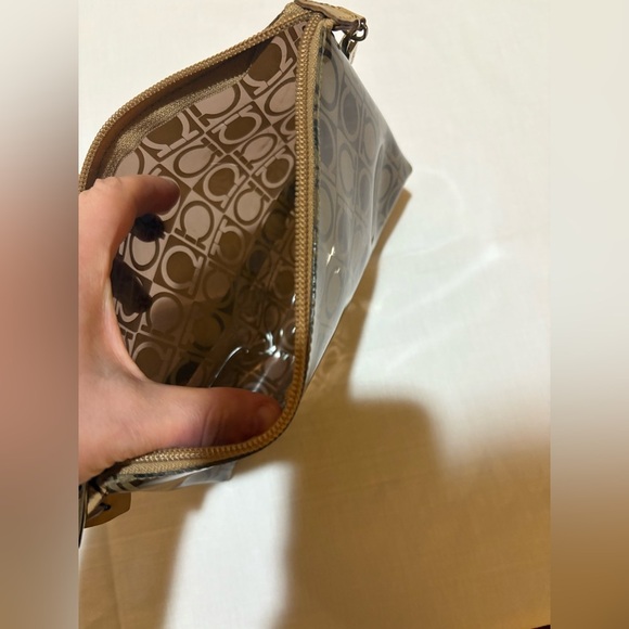 Salvatore Ferragamo Brown Monogram Women's handbag,shoulder bag or wrislet - Picture 6 of 16